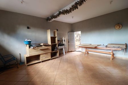 Casa de condomínio para alugar com 200m², 4 quartos e 3 vagasGaragem