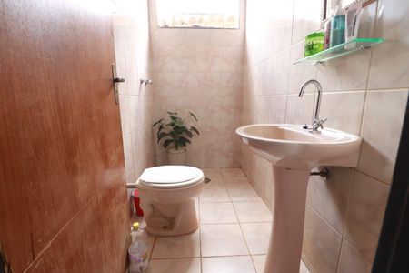 Casa de condomínio para alugar com 200m², 4 quartos e 3 vagasBanheiro da Suíte