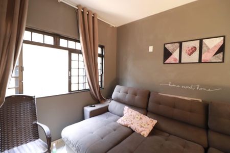 Sala de casa de condomínio para alugar com 4 quartos, 200m² em Geraldo Correia de Carvalho, Ribeirão Preto