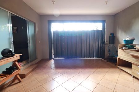 Casa de condomínio para alugar com 200m², 4 quartos e 3 vagasGaragem
