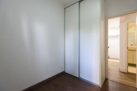 Apartamento para alugar com 125m², 3 quartos e 2 vagasQuarto 3