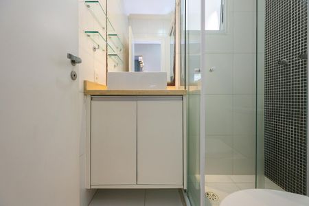Apartamento para alugar com 125m², 3 quartos e 2 vagasBanheiro