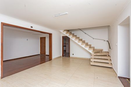 Sala de casa para alugar com 4 quartos, 220m² em Vila Gumercindo, São Paulo