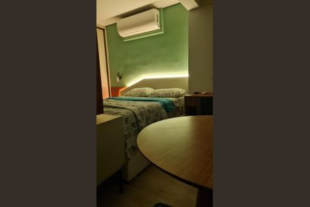 Sala/Quarto de apartamento para alugar com 1 quarto, 33m² em Jardim das Acacias, São Paulo
