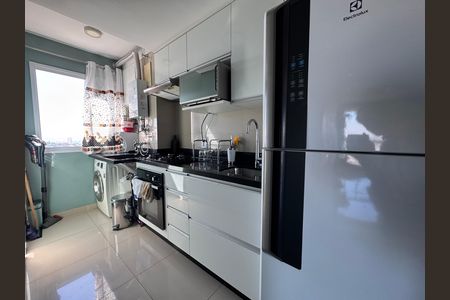 Apartamento para alugar com 49m², 2 quartos e 2 vagas Apartamento para alugar com 49m², 2 quartos e 2 vagasCozinha