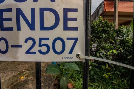 Casa à venda com 120m², 2 quartos e 1 vagaPlaquinha