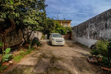Casa à venda com 120m², 2 quartos e 1 vagaPátio