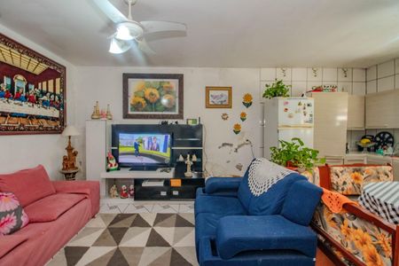 Sala e Cozinha Integrados de casa para alugar com 2 quartos, 120m² em Santa Rosa de Lima, Porto Alegre