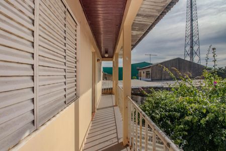 Casa à venda com 120m², 2 quartos e 1 vagaVaranda