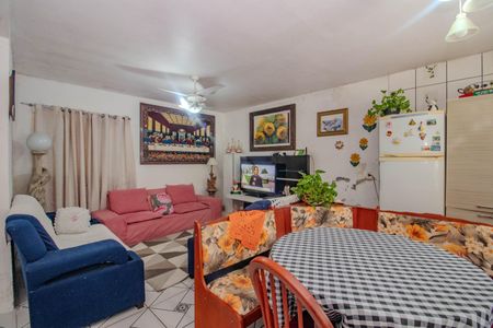 Sala e Cozinha Integrados de casa para alugar com 2 quartos, 120m² em Santa Rosa de Lima, Porto Alegre