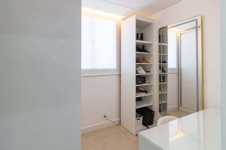 Apartamento à venda com 37m², 2 quartos e 1 vagaQuarto 1