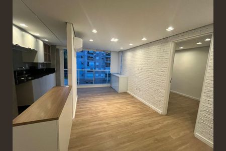Apartamento para alugar com 38m², 1 quarto e 1 vaga Apartamento para alugar com 38m², 1 quarto e 1 vagaFoto 02