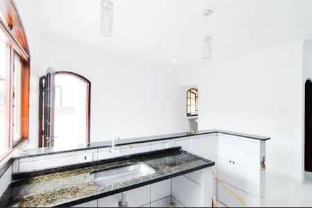 Casa para alugar com 80m², 2 quartos e 1 vagaCozinha