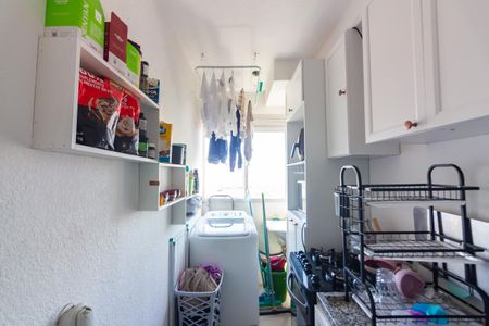 Apartamento à venda com 45m², 2 quartos e 1 vagaCozinha 