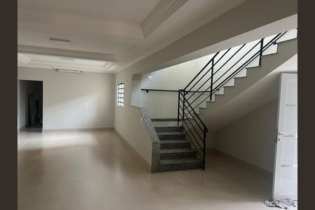 Sala de casa à venda com 2 quartos, 250m² em Botafogo, Campinas