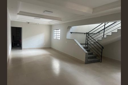 Sala de casa à venda com 2 quartos, 250m² em Botafogo, Campinas