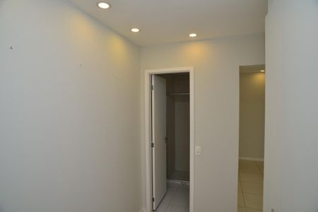 Apartamento para alugar com 100m², 2 quartos e 1 vaga Apartamento para alugar com 100m², 2 quartos e 1 vagaQuarto de serviço