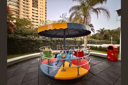 Apartamento para alugar com 100m², 3 quartos e 1 vaga Apartamento para alugar com 100m², 3 quartos e 1 vagaÁrea comum