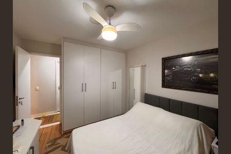 Apartamento para alugar com 100m², 3 quartos e 1 vaga Apartamento para alugar com 100m², 3 quartos e 1 vagaQuarto