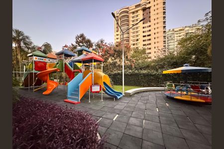 Apartamento para alugar com 100m², 3 quartos e 1 vaga Apartamento para alugar com 100m², 3 quartos e 1 vagaÁrea comum