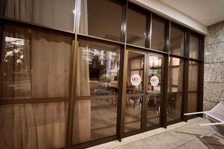 Apartamento para alugar com 100m², 2 quartos e 1 vaga Apartamento para alugar com 100m², 2 quartos e 1 vagaÁrea Comum - Salão de Festas