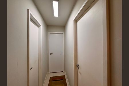 Apartamento para alugar com 100m², 3 quartos e 1 vaga Apartamento para alugar com 100m², 3 quartos e 1 vagaCorredor