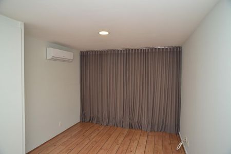 Suíte de apartamento para alugar com 2 quartos, 100m² em Barra da Tijuca, Rio de Janeiro