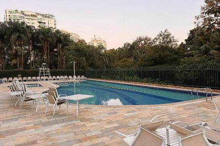 Apartamento para alugar com 100m², 2 quartos e 1 vaga Apartamento para alugar com 100m², 2 quartos e 1 vagaÁrea Comum - Piscina