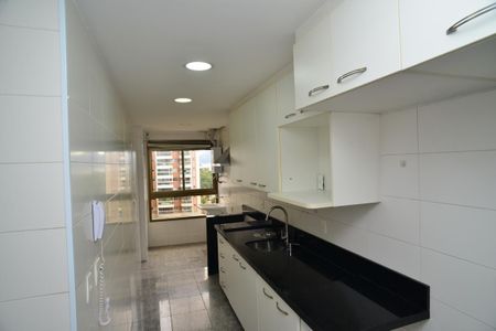 Apartamento para alugar com 100m², 2 quartos e 1 vaga Apartamento para alugar com 100m², 2 quartos e 1 vagaCozinha