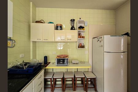 Apartamento para alugar com 76m², 2 quartos e sem vagaCozinha