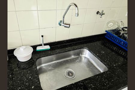 Apartamento para alugar com 76m², 2 quartos e sem vagaCozinha