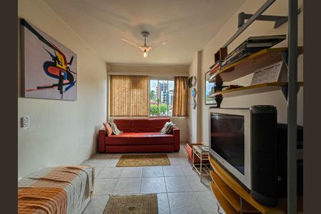 Sala de apartamento para alugar com 2 quartos, 76m² em Vila Branca, Jacareí