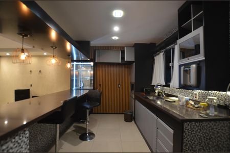 Sala de apartamento para alugar com 1 quarto, 130m² em Bento Ribeiro, Rio de Janeiro