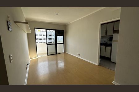 Apartamento para alugar com 74m², 2 quartos e 2 vagasSala
