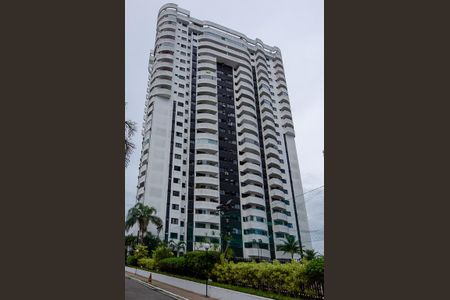 Apartamento para alugar com 74m², 2 quartos e 2 vagasFachada