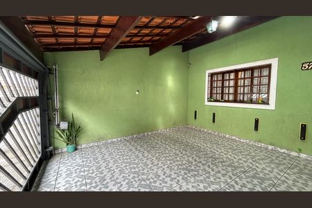 Casa à venda com 230m², 3 quartos e 2 vagasGaragem