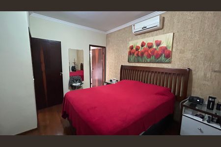 Quarto Suíte de casa à venda com 3 quartos, 230m² em Jardim Vila Galvao, Guarulhos