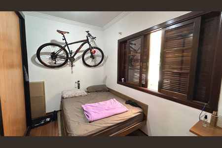 Casa à venda com 230m², 3 quartos e 2 vagasQuarto 1