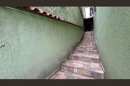 Casa à venda com 230m², 3 quartos e 2 vagasQuintal