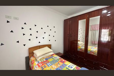 Casa à venda com 230m², 3 quartos e 2 vagasQuarto 2