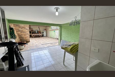 Casa à venda com 230m², 3 quartos e 2 vagasÁrea de Serviço