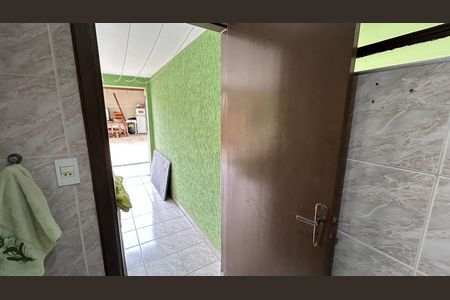 Casa à venda com 230m², 3 quartos e 2 vagasLavabo 1