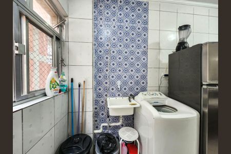 Apartamento para alugar com 86m², 2 quartos e sem vagaCozinha e Área de Serviço
