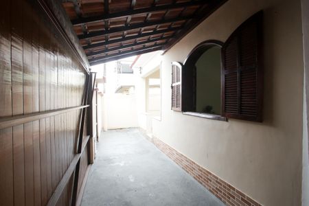 Casa à venda com 130m², 3 quartos e 2 vagasGaragem
