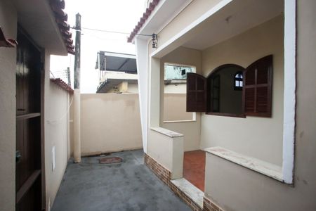 Casa à venda com 130m², 3 quartos e 2 vagasEntrada da Casa