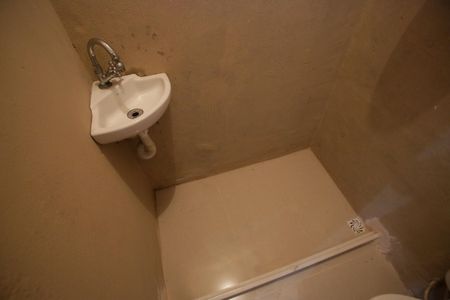 Casa à venda com 130m², 3 quartos e 2 vagasBanheiro de Serviço