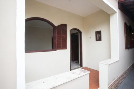 Casa à venda com 130m², 3 quartos e 2 vagasVaranda