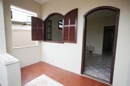 Casa à venda com 130m², 3 quartos e 2 vagasVaranda