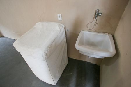 Casa à venda com 130m², 3 quartos e 2 vagasÁrea de Serviço