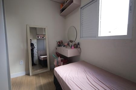 Casa à venda com 270m², 4 quartos e 2 vagas Casa à venda com 270m², 4 quartos e 2 vagasQuarto 2